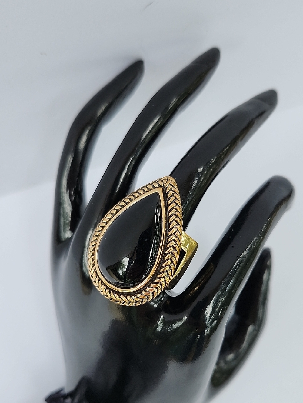 VTG STUDIO BARSE BLACK STONE AND BRONZE ADJUSTABLE RING